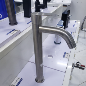 High Neck Pillar Tap