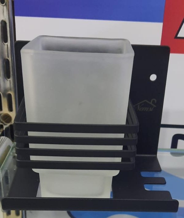 Tooth Brush Holder (131 B)