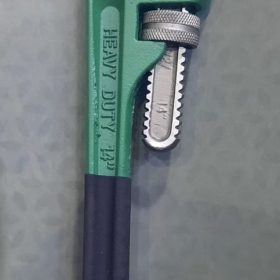 Pipe Wrench Size 14